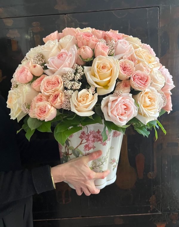 Rosas sobre cerámica - Imagen 2